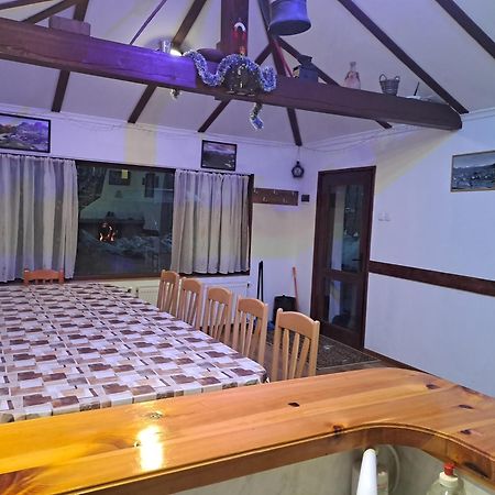 Guest House Lorian Маджаре Екстериор снимка
