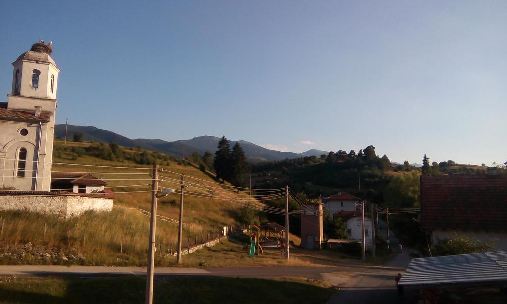 Guest House Lorian Маджаре Екстериор снимка